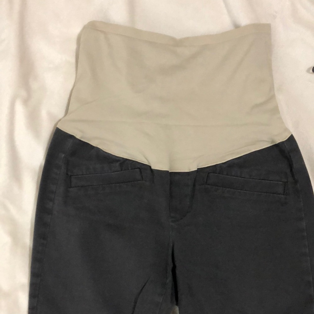 Maternity trousers